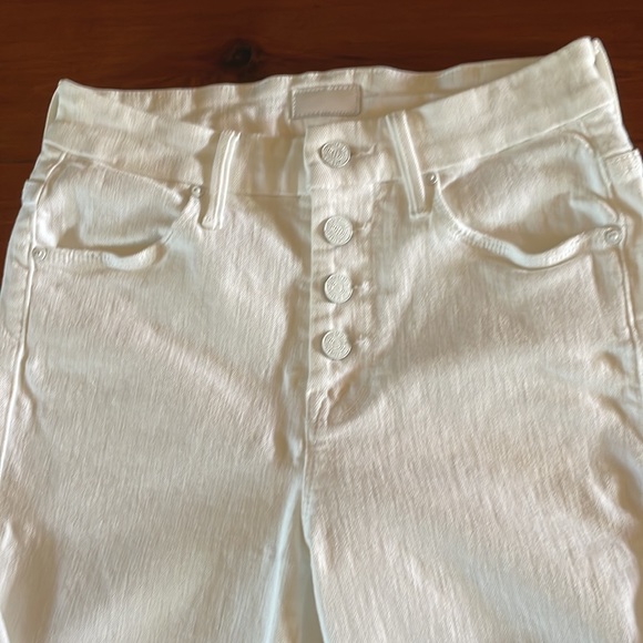 Mother White Pixie Ankle Fray Button Fly in Fairest Of Them All, size 25 - Picture 4 of 10